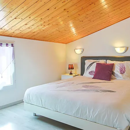 Outrem'her Maison Bord De *