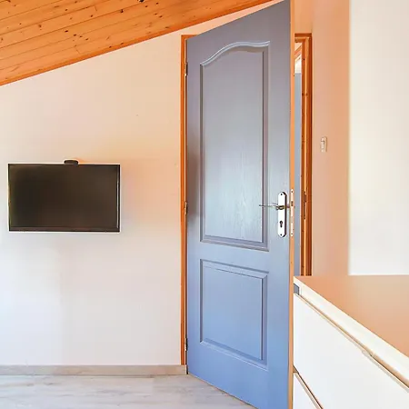 Prázdninový dům Outrem'her Maison Bord De
